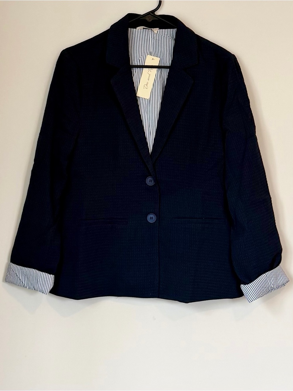 NWT Doe and Rae Women's Navy Textured Classic Tailored Blazer Jacket Size: Med